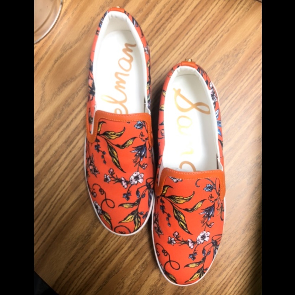 Floral Slip-on Sneaker